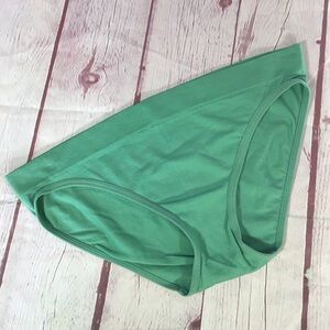 Attributes Green Panties Underwear - Size Medium